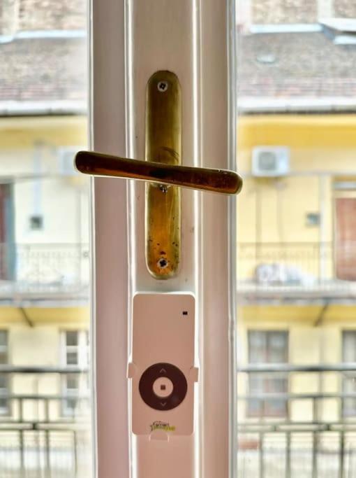 Standard By Hi5 - Tiny Studio Apartment Budapest