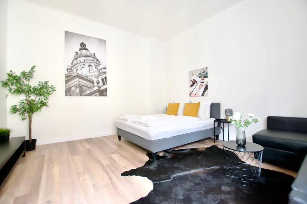 Apartment Standard By Hi5 - Tiny Studio Budapest