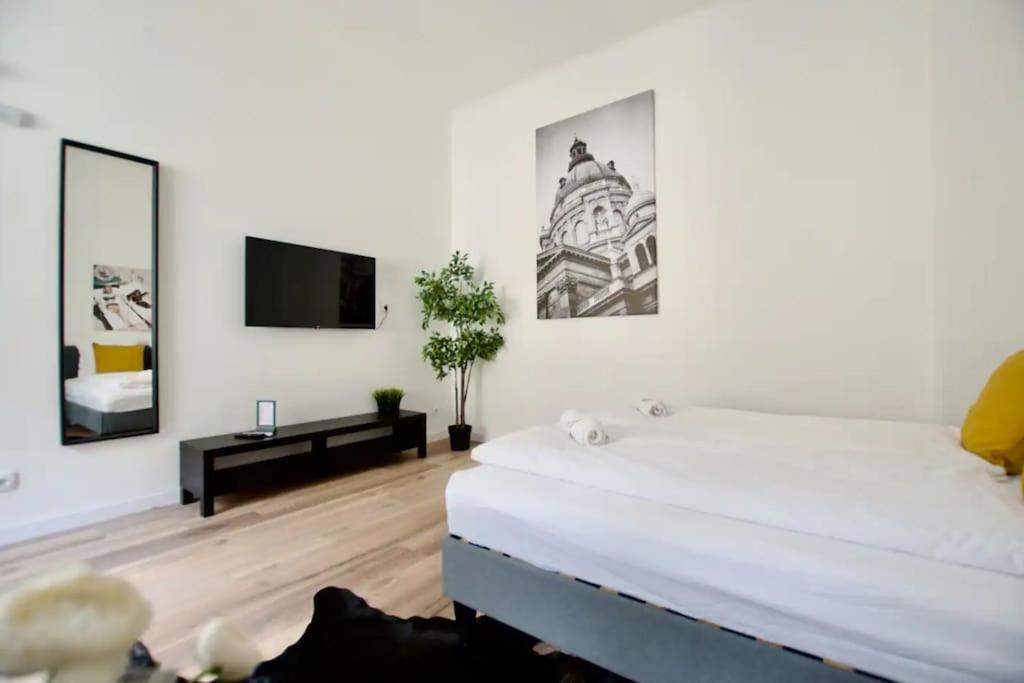 Apartment Standard By Hi5 - Tiny Studio